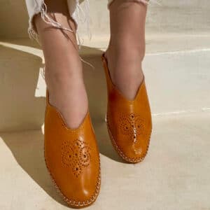 babouches-fait-main-en-cuir-veritable-manena-jaune