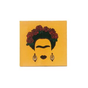 string art frida su tableau jaune