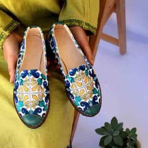 mocassin bleu traditionnel pour femme