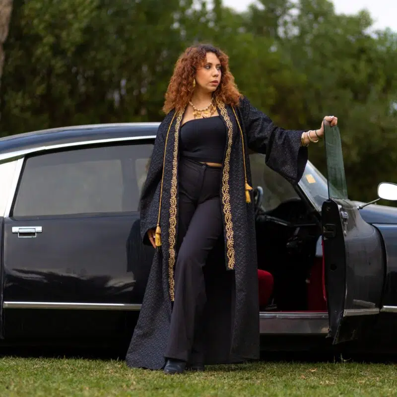 Kimono long noir – Col brodé